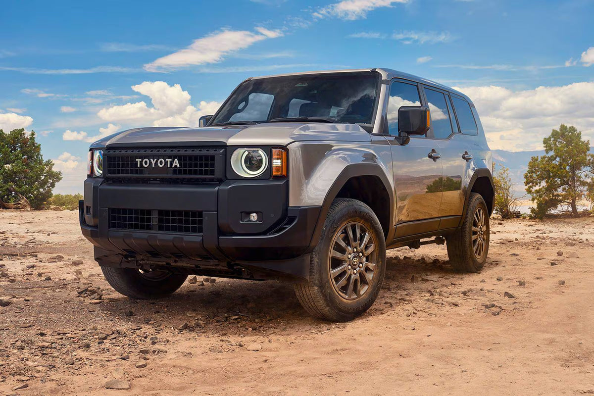 Land Cruiser in desert setting