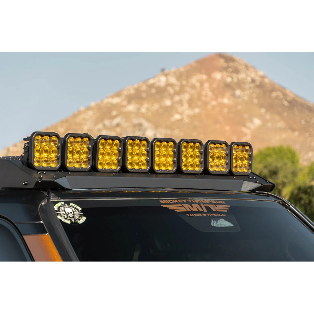 DV8 roof rack light mount with light bars on GX550
