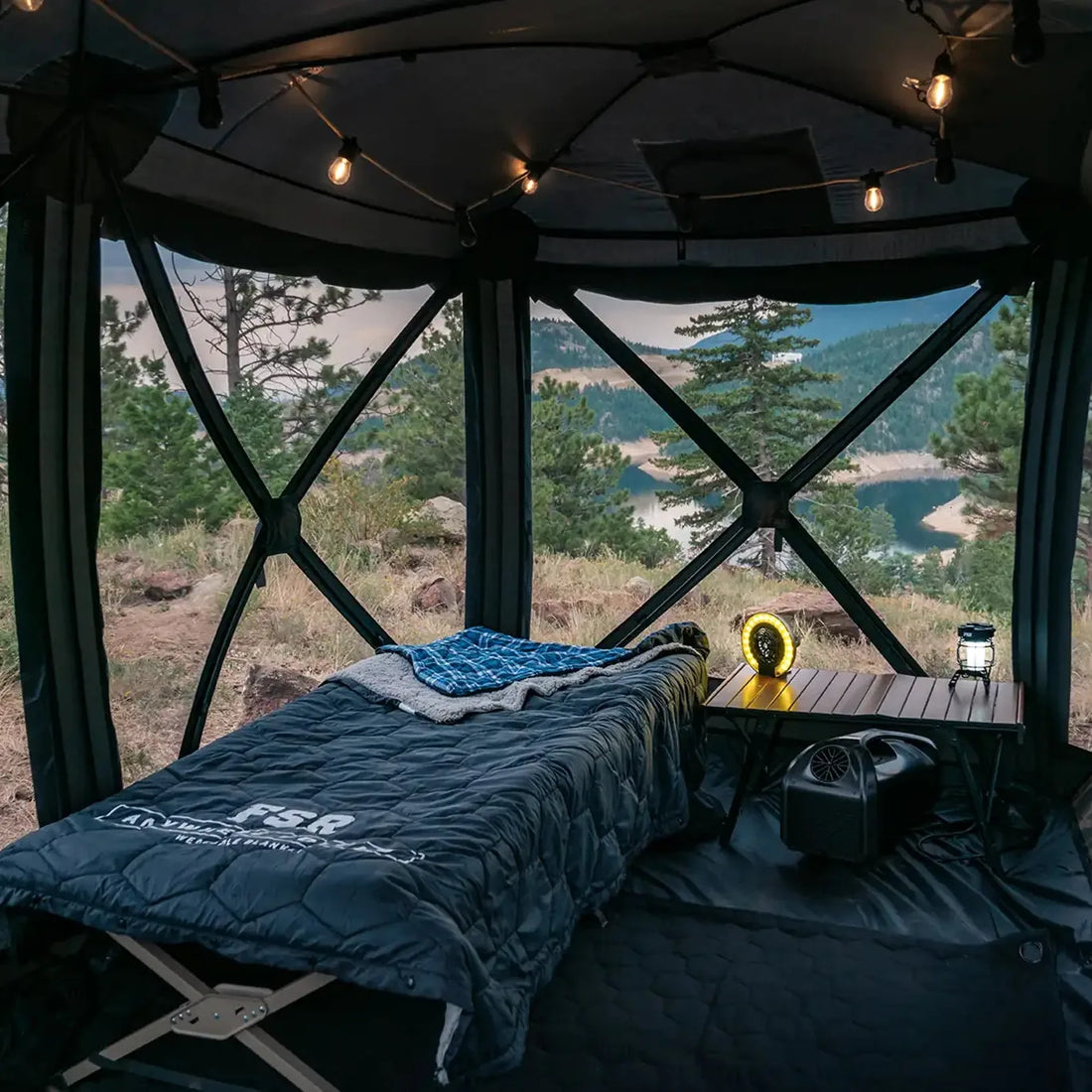 Free Spirit Hub 4 Double elongated pop-up tent setup