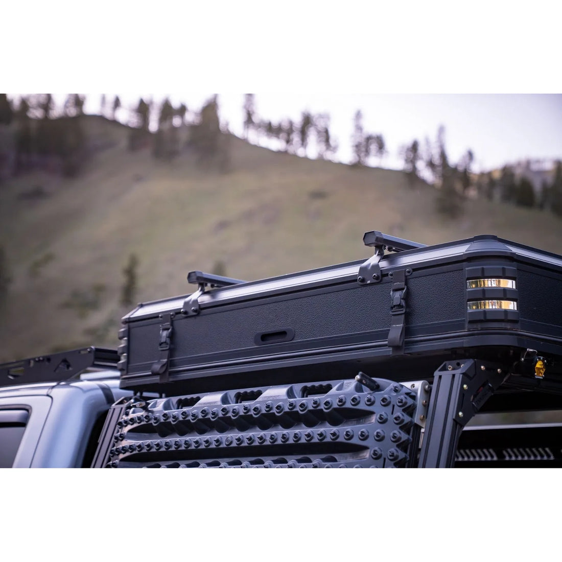 Free Spirit Kali rooftop tent crossbars