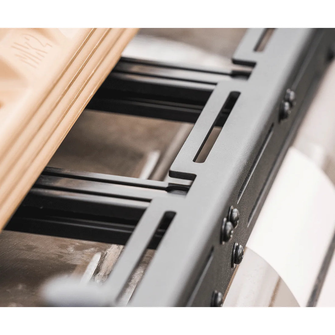 Prinsu Pro Nissan Frontier roof platform angle
