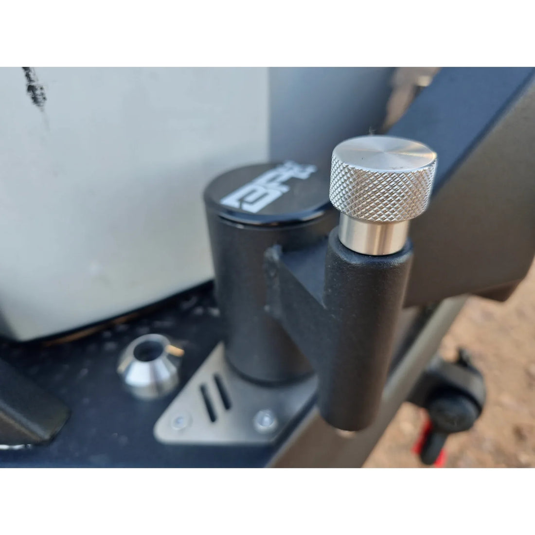 4Runner Pro Series II Driver Swingout 7