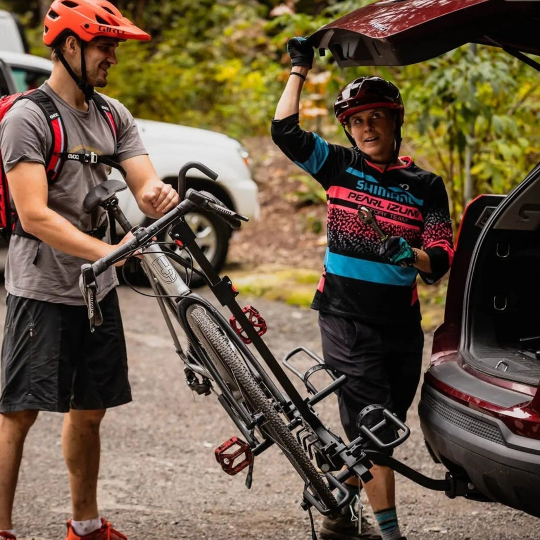 Swagman XTC 2 TILT hitch mounted bike rack loaded