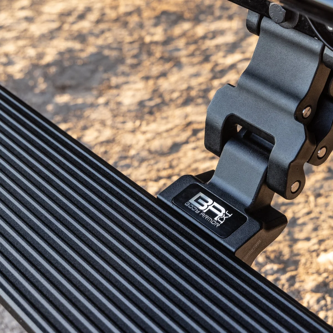 Ford Bronco Power Steps – Gearlanders
