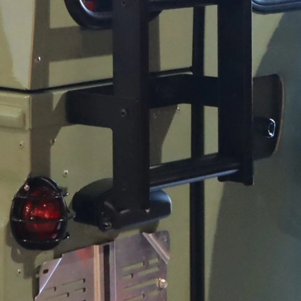 Front Runner Ladder for Land Rover Defender 90/110 1983-2016, view 4 of 5