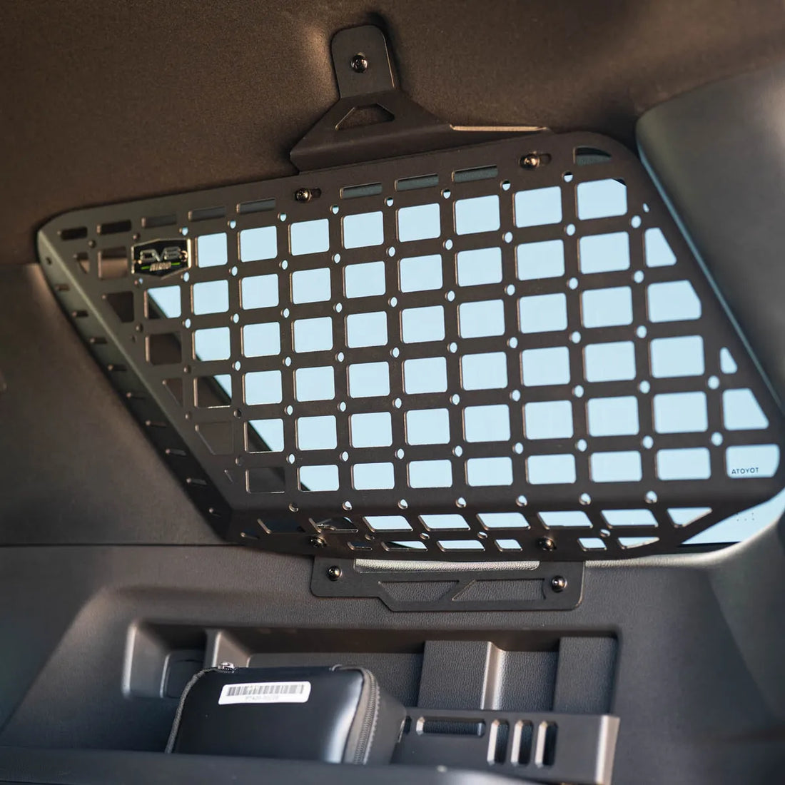 DV8 4Runner Rear Window Pocket Molle Panels 2025-2026