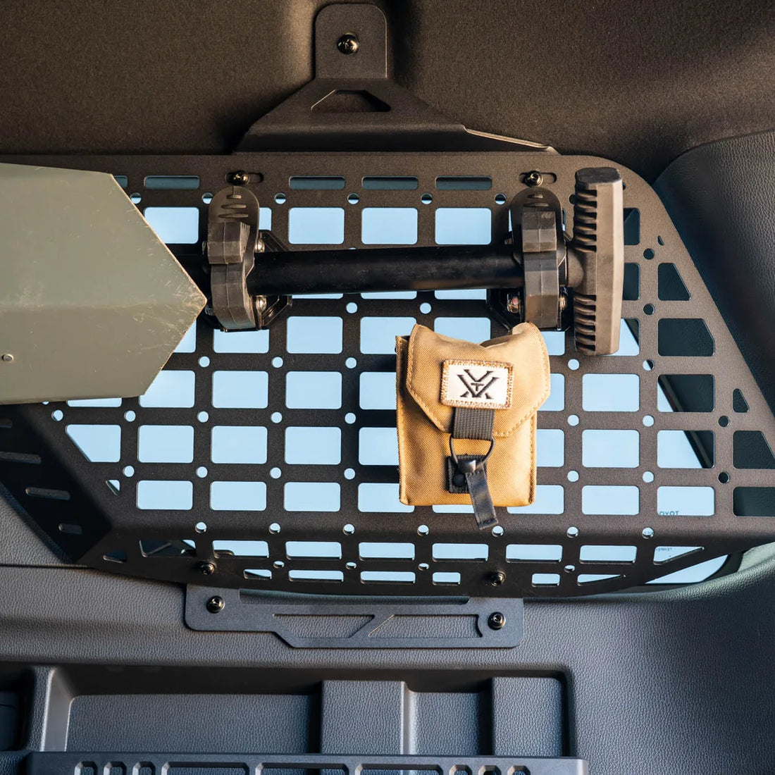 DV8 4Runner Rear Window Pocket Molle Panels 2025-2026 view 2