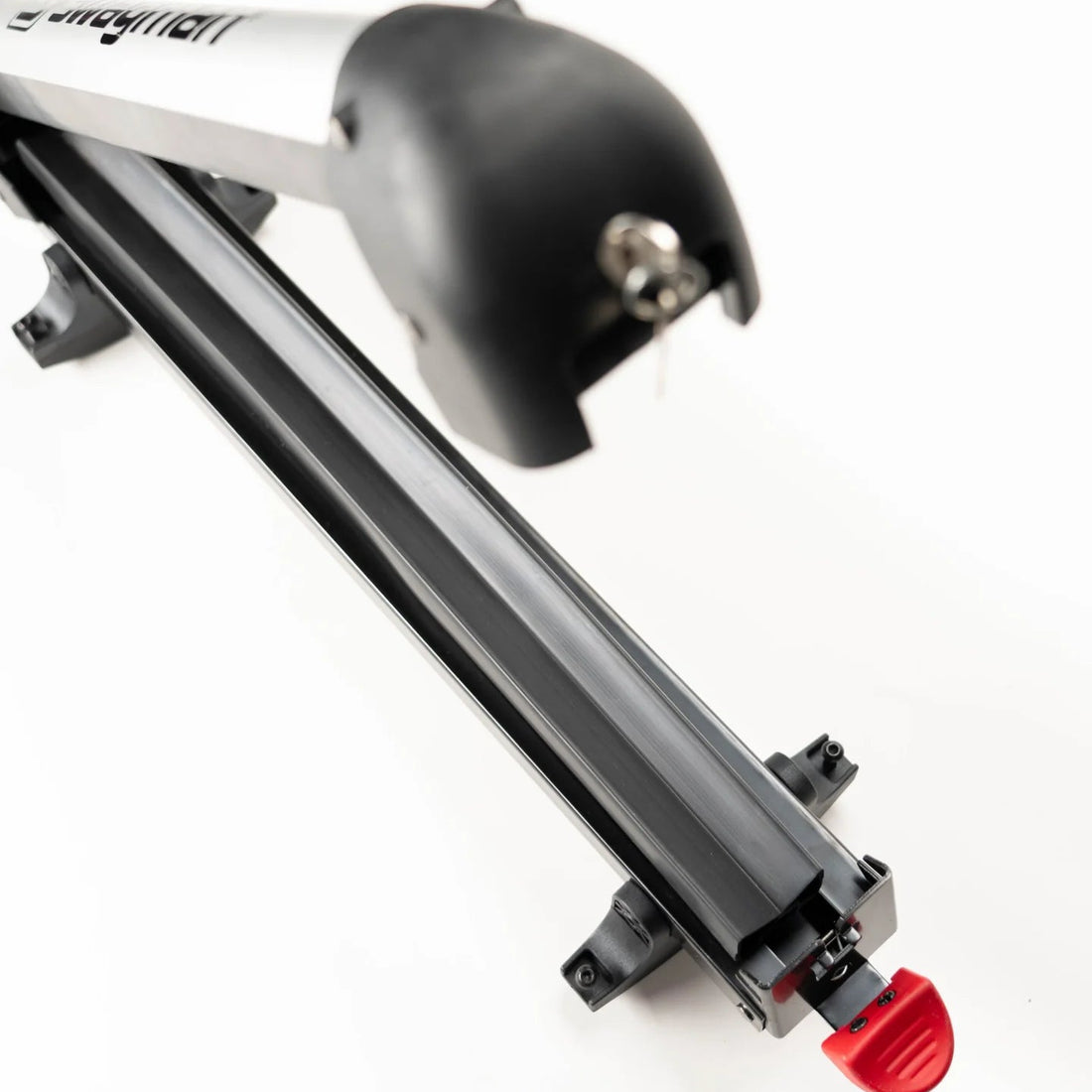 Squall4 ski rack with a white background