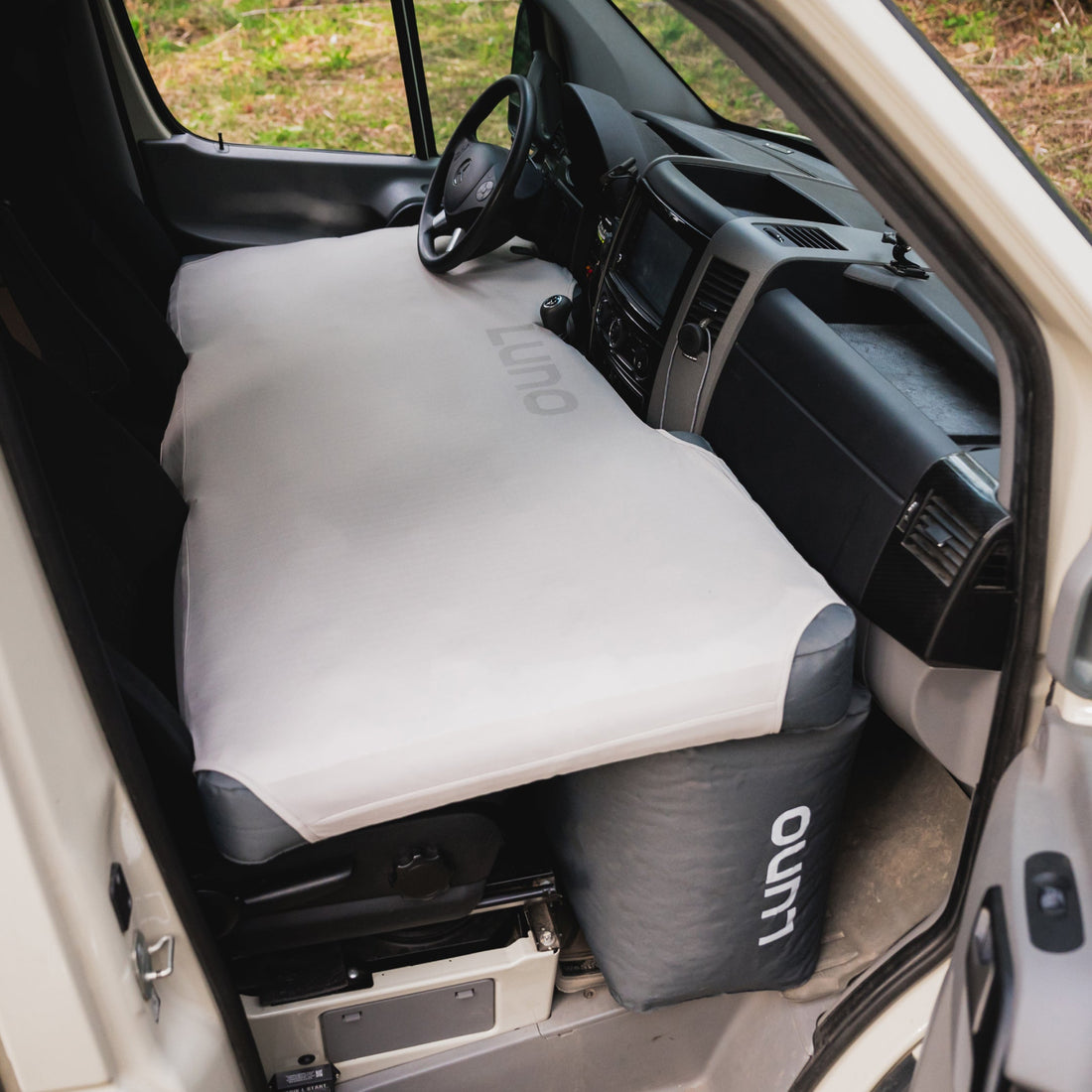 Luno Van Front Cab Fitted Mattress Sheet