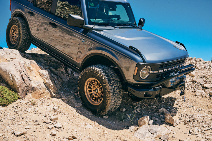 Off-Road Ford Bronco with Body Armor, Winch and Flare Delete Kit