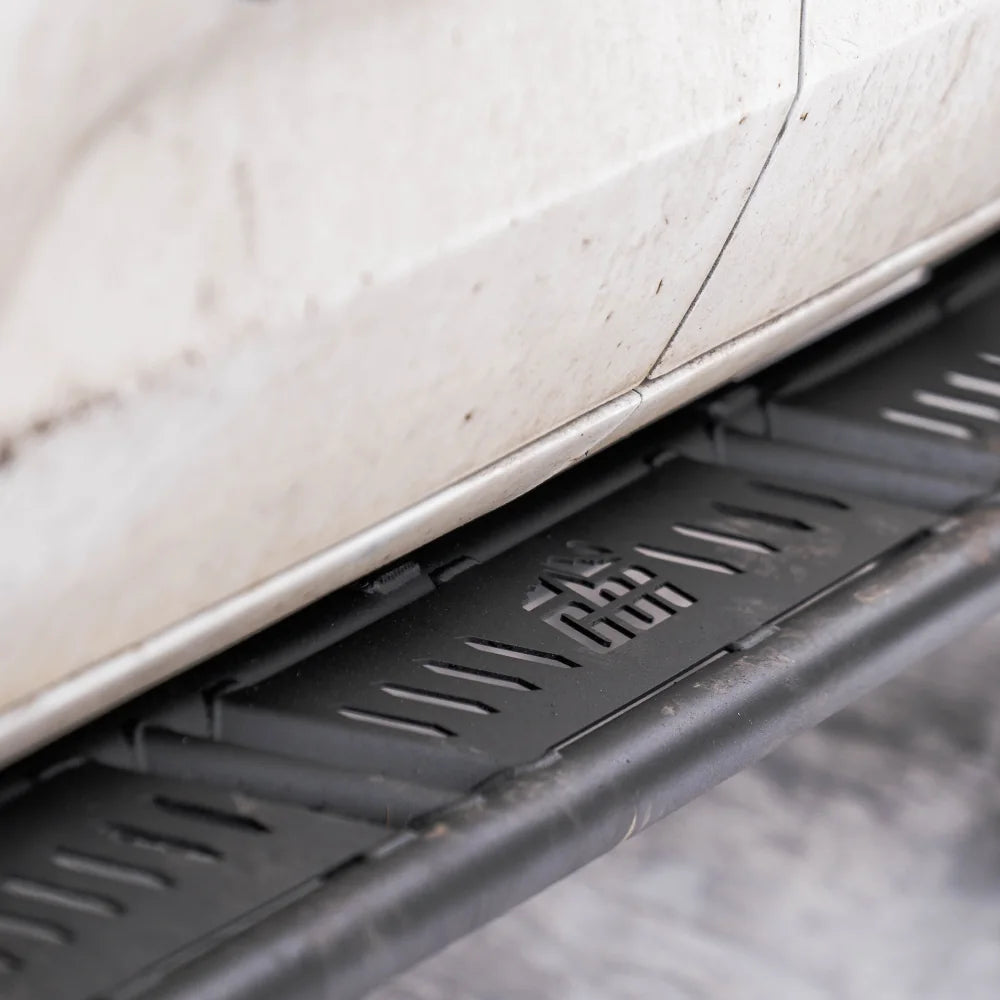 Close-up of the CBI slider top plate on a Tundra