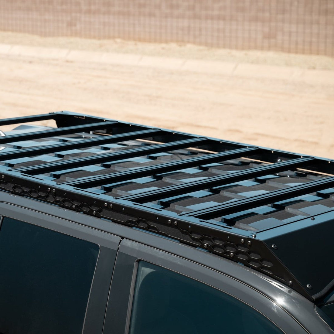 Rago 4Runner roof rack on a 6th gen 4Runner, crossmembers and side panels from above