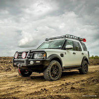 Land Rover LR4 w/Roof Rack