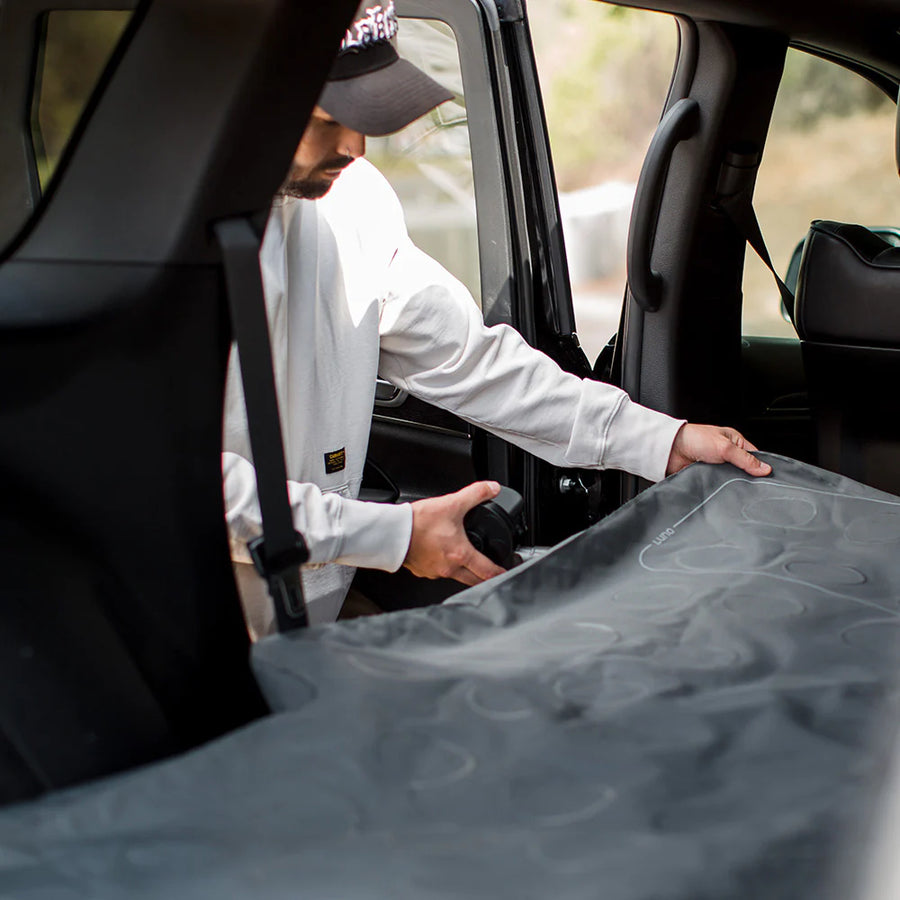 Elevate Your Sleep with a Luno Air Mattress 2 for Jeep Grand